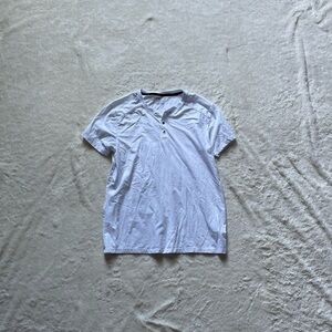 kenneth cole basic white t-shirt